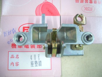 山葉勁戰125/芳50-座墊鎖總成(座墊檔器),
